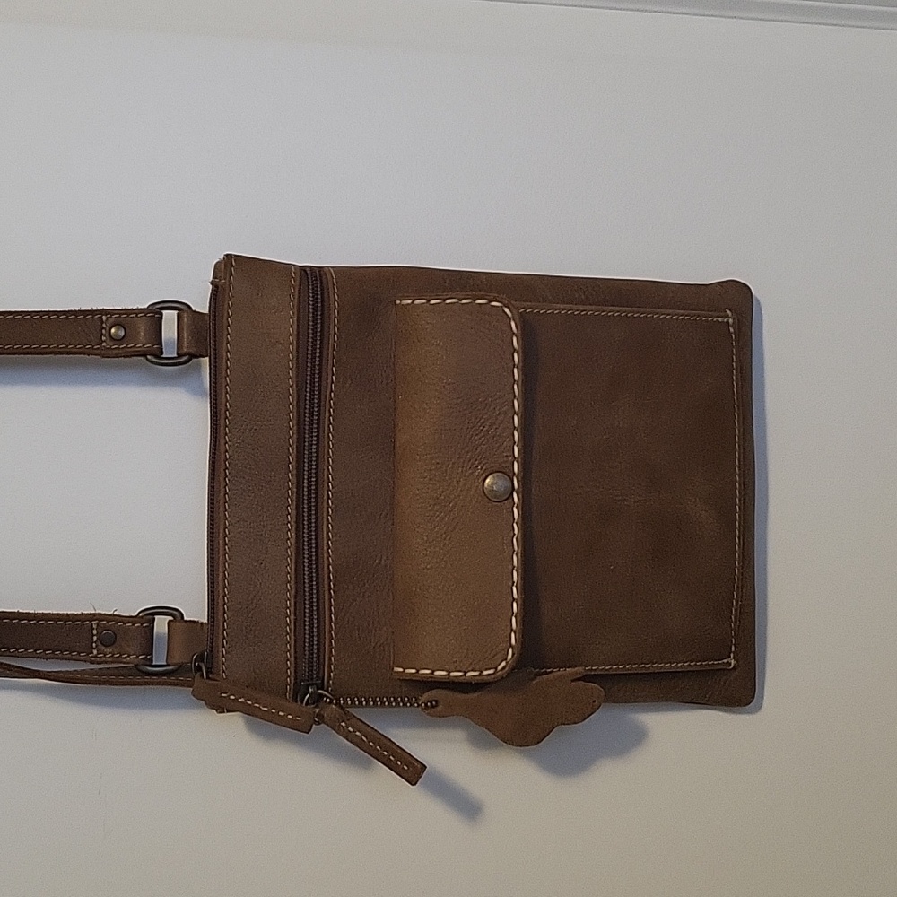 Roots Crossbody